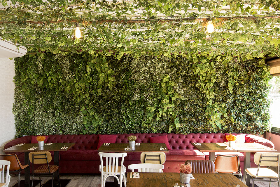 jardines verticales artificiales para restaurante